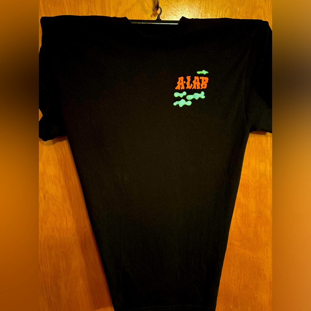 A-LAB tee - Picture 2 of 4